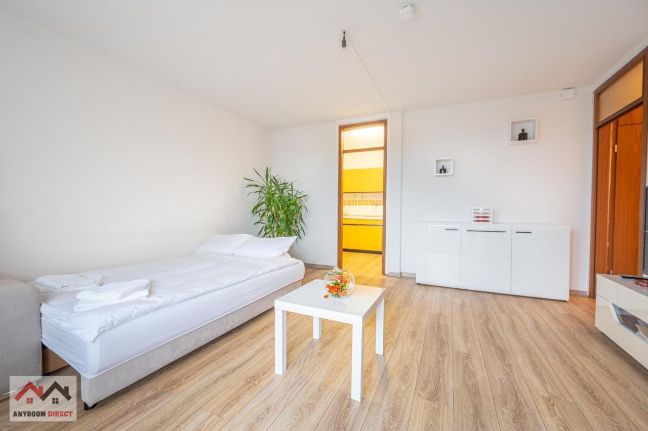 Anyroomdirect Private Apartments In Laatzen Near Hannover Exhibition Room Agency Kültér fotó