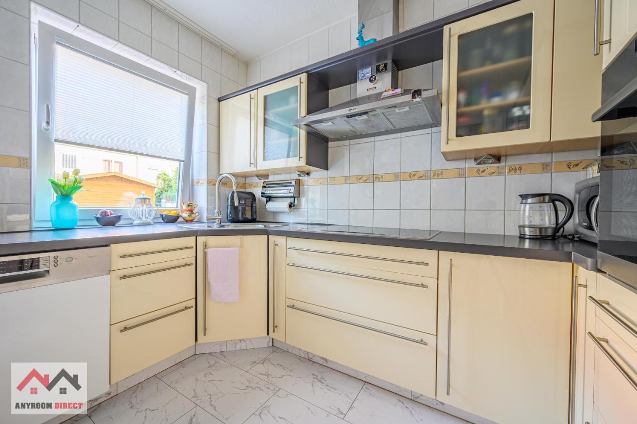 Anyroomdirect Private Apartments In Laatzen Near Hannover Exhibition Room Agency Kültér fotó