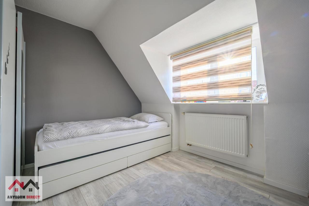 Anyroomdirect Private Apartments In Laatzen Near Hannover Exhibition Room Agency Kültér fotó
